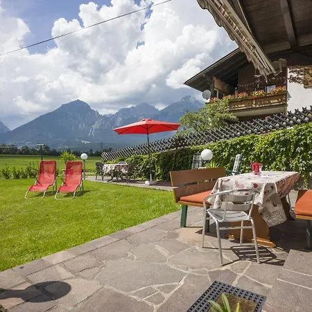 Gaestehaus Gisela 2 * Bruck am Ziller