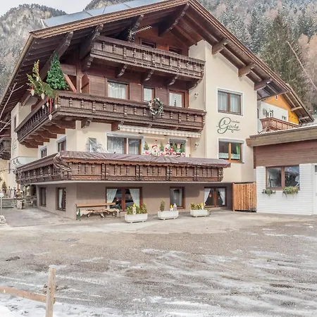 Apartman Gaestehaus Gisela 2 *